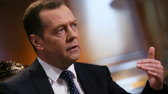 Дмитрий Медведев: новый закон позволит изъять у регионов неэффективно используемые полномочия