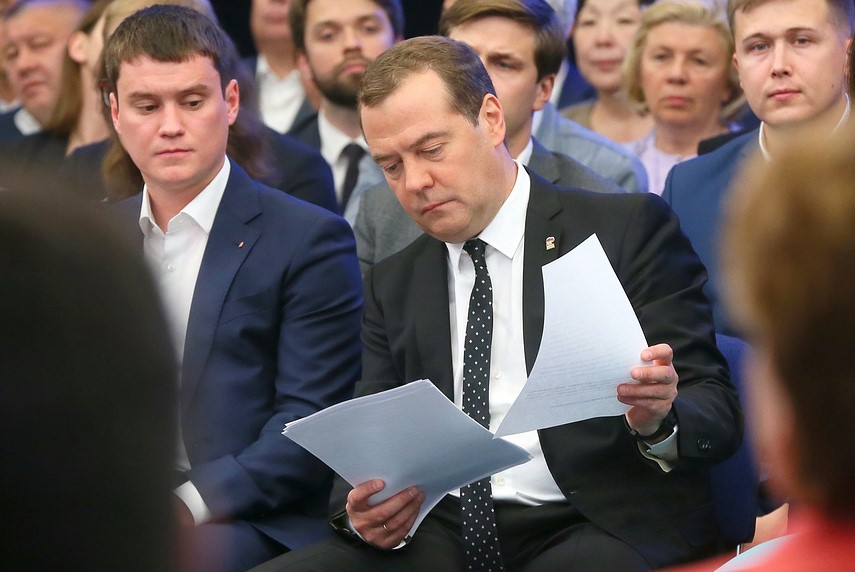 Медведев поручил чиновникам содействовать проекту автомагистрали «Меридиан»