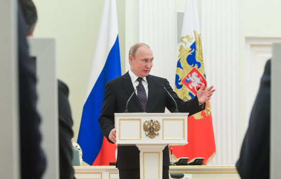 Владимир Путин отметил позитивные тенденции в экономике России