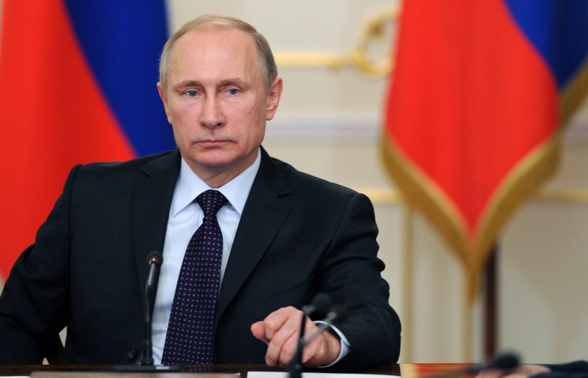 Путин поручил рассмотреть возможность переноса ряда госзакупок на более ранний срок