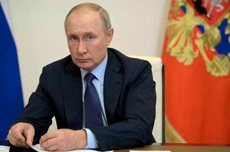 Путин поручил составить план технологического развития России до 2030 года